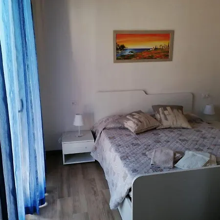 Il Piccolo Uliveto Del Conero Camerano